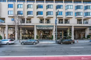 Photo #2: 423922837 Listing 