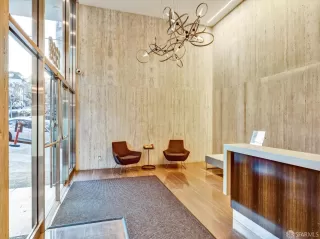 Photo #4: 423923971 Listing 