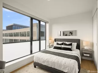 Photo #6: 423924188 Listing