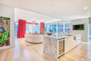 Photo #1: 423924497 Listing