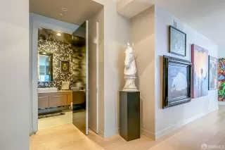 Photo #6: 423924497 Listing