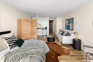 Photo #3: 423924679 Listing