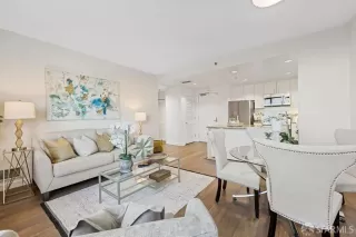 Photo #1: 423924721 Listing 