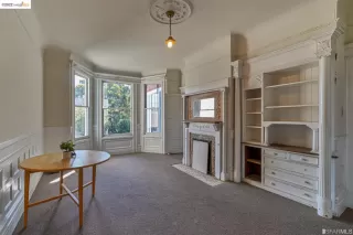 Photo #4: 423924802 Listing 