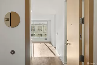 Photo #1: 423924955 Listing