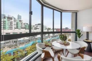 Photo #6: 423925007 Listing