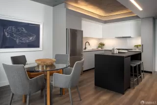 Photo #3: 423925212 Listing