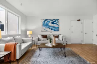 Photo #6: 423925487 Listing