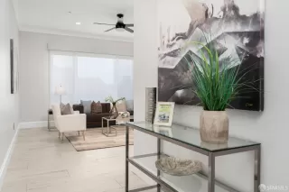 Photo #3: 423925824 Listing 