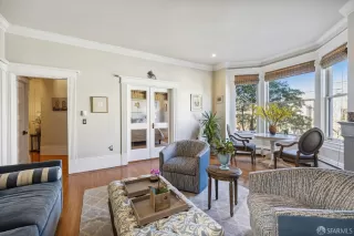 Photo #3: 423927241 Listing 