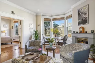 Photo #4: 423927241 Listing 