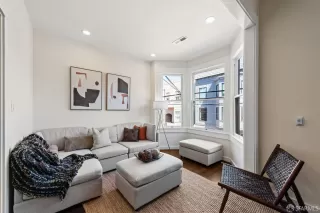 Photo #5: 423927296 Listing 