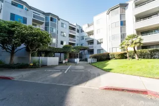 Photo #1: 423927525 Listing 