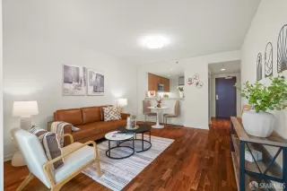 Photo #3: 423927534 Listing