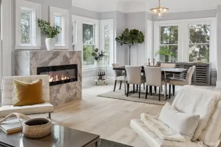 Photo #3: 423927551 Listing