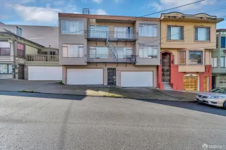 Photo #1: 423927666 Listing