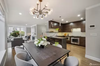 Photo #4: 424000134 Listing