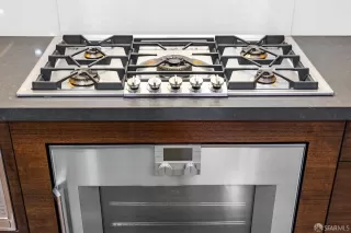 Photo #6: 424000134 Listing