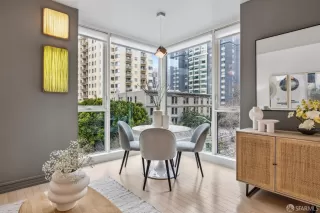 Photo #6: 424000416 Listing