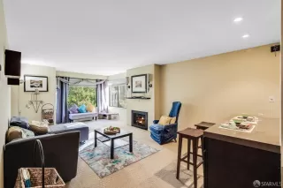 Photo #1: 424000422 Listing