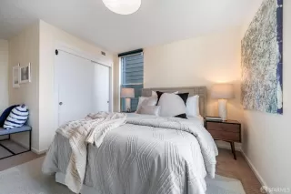 Photo #4: 424000540 Listing 