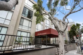 Photo #3: 424000607 Listing