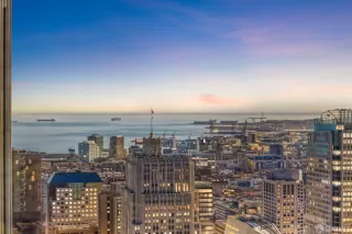 Photo #3: 424000747 Listing 