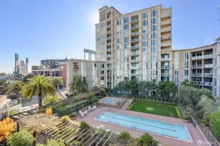 Photo #1: 424001140 Listing