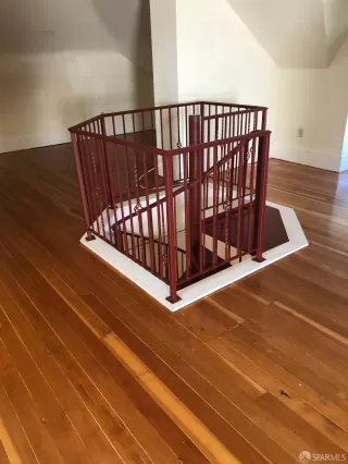 Photo #1: 424001182 Listing 