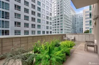 Photo #3: 424001187 Listing