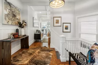 Photo #4: 424001437 Listing