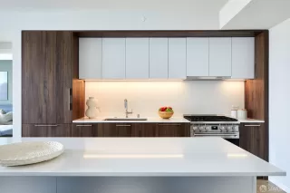 Photo #6: 424001889 Listing 