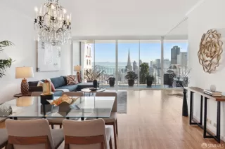 Photo #3: 424001971 Listing