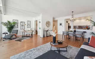 Photo #4: 424001971 Listing