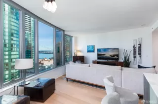 Photo #2: 424002109 Listing