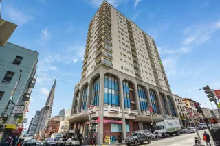 Photo #4: 424002495 Listing 