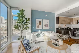 Photo #3: 424002527 Listing