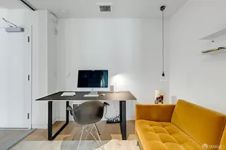 Photo #3: 424002682 Listing