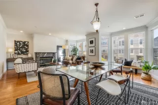 Photo #6: 424002687 Listing 