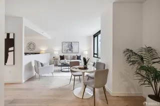 Photo #6: 424002783 Listing