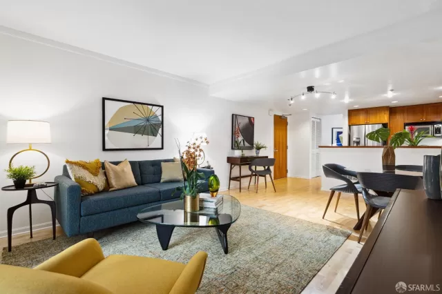 MLS: 424002837 Condo For Sale