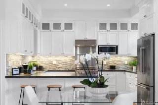 Photo #6: 424002908 Listing