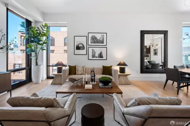 MLS: 424003268 Condo For Sale