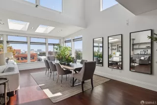 Photo #4: 424003382 Listing 