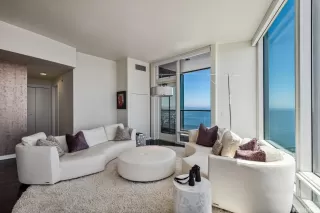 Photo #4: 424003658 Listing 