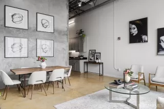 Photo #6: 424003679 Listing