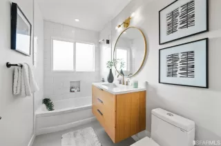 Photo #5: 424004007 Listing