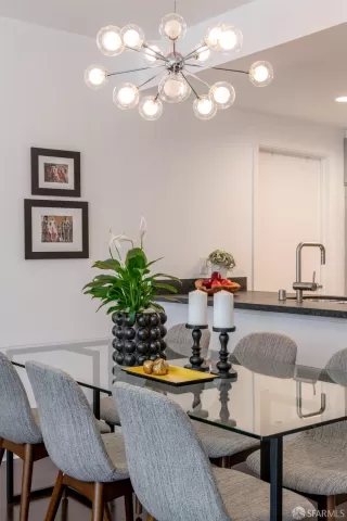 Photo #6: 424004095 Listing