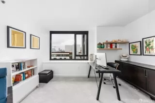 Photo #3: 424004138 Listing 