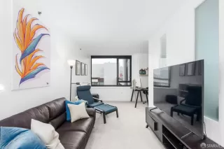 Photo #6: 424004138 Listing 